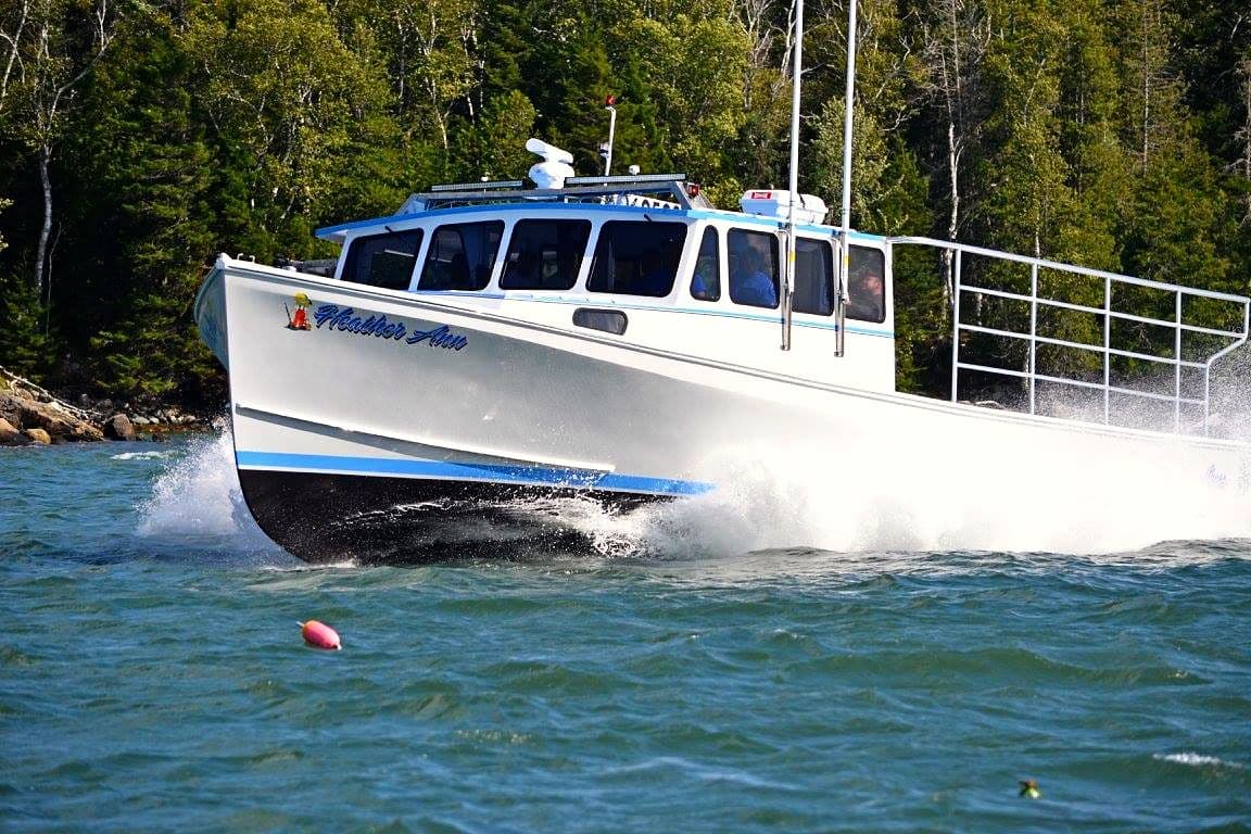 Frank Thompson's 46′ Wayne Beal